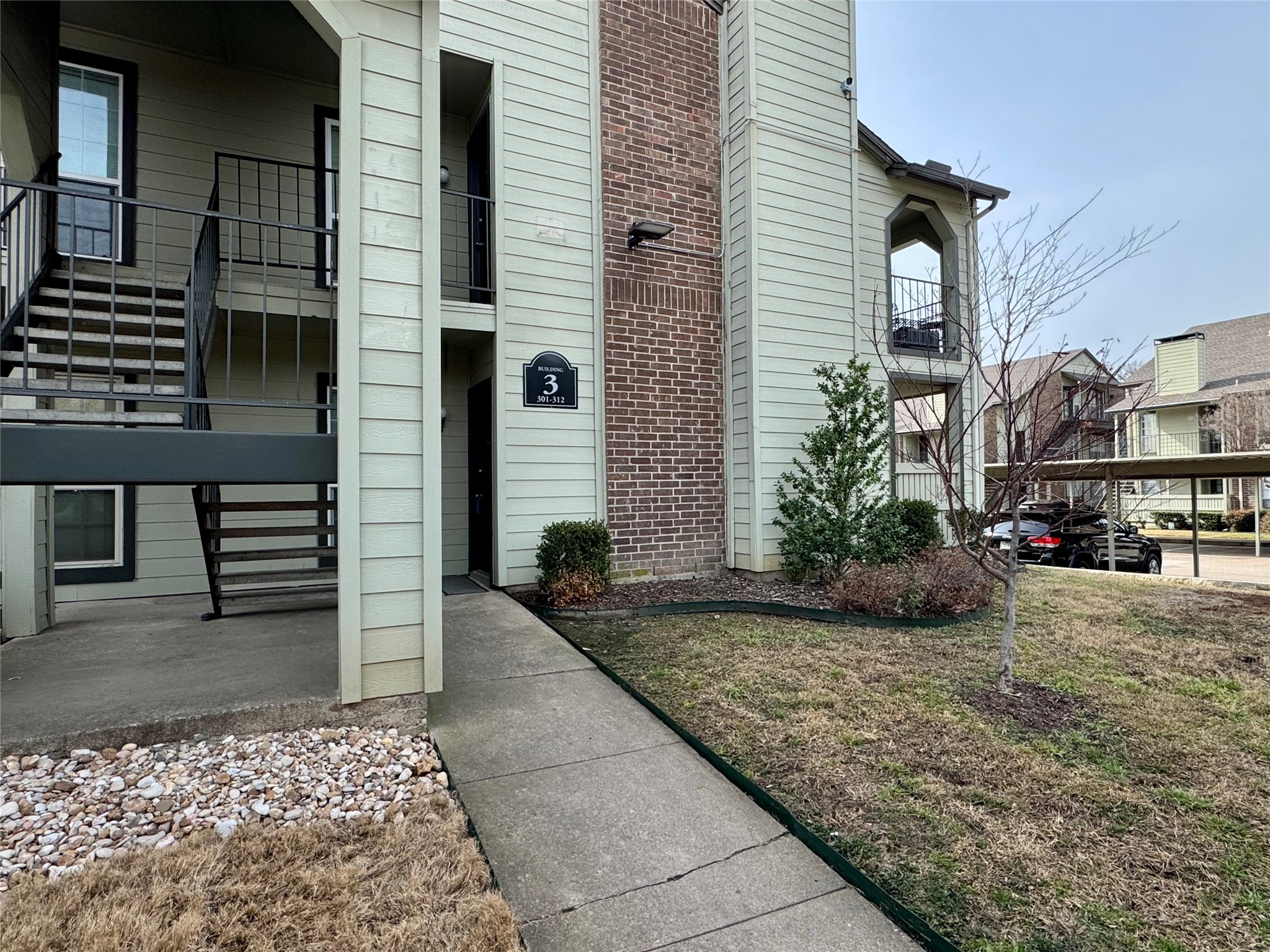 5981 Arapaho Road Dallas TX 75248