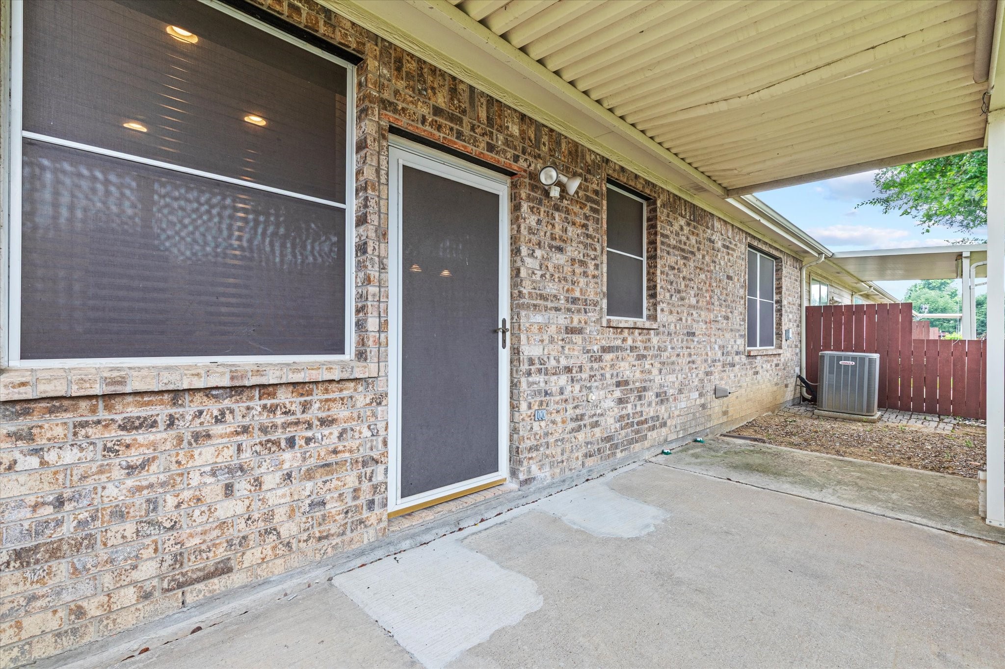 2384 San Jacinto Drive Lewisville TX 75067