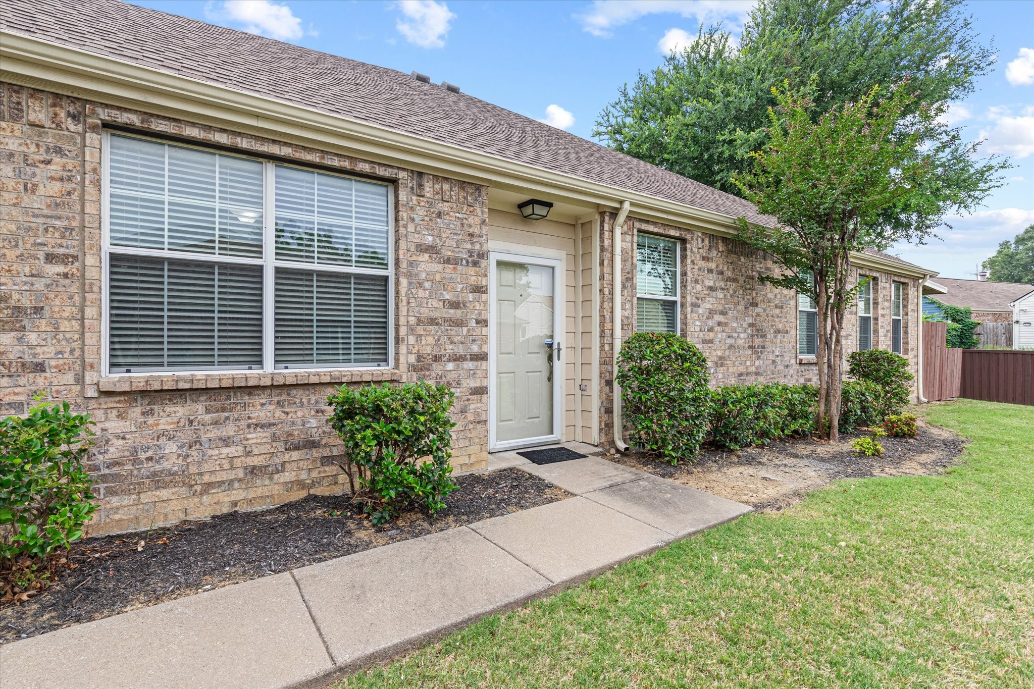 2384 San Jacinto Drive Lewisville TX 75067