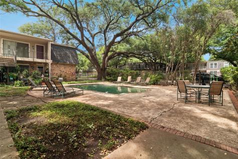 5311 Fleetwood Oaks Avenue Dallas TX 75235
