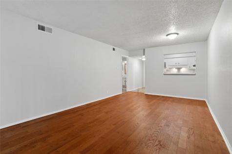 5311 Fleetwood Oaks Avenue Dallas TX 75235