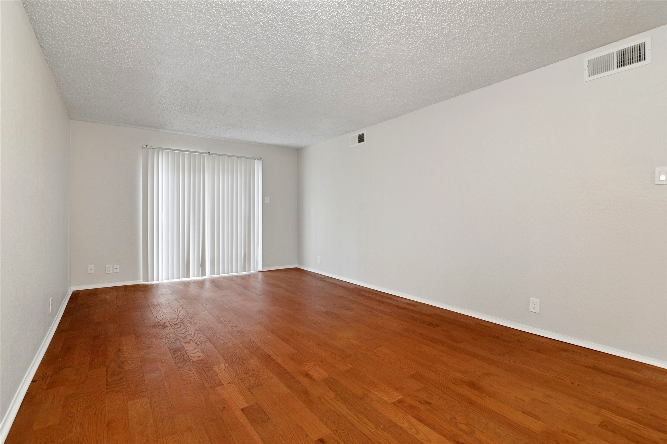 5311 Fleetwood Oaks Avenue Dallas TX 75235