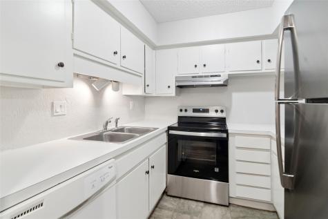 5311 Fleetwood Oaks Avenue Dallas TX 75235