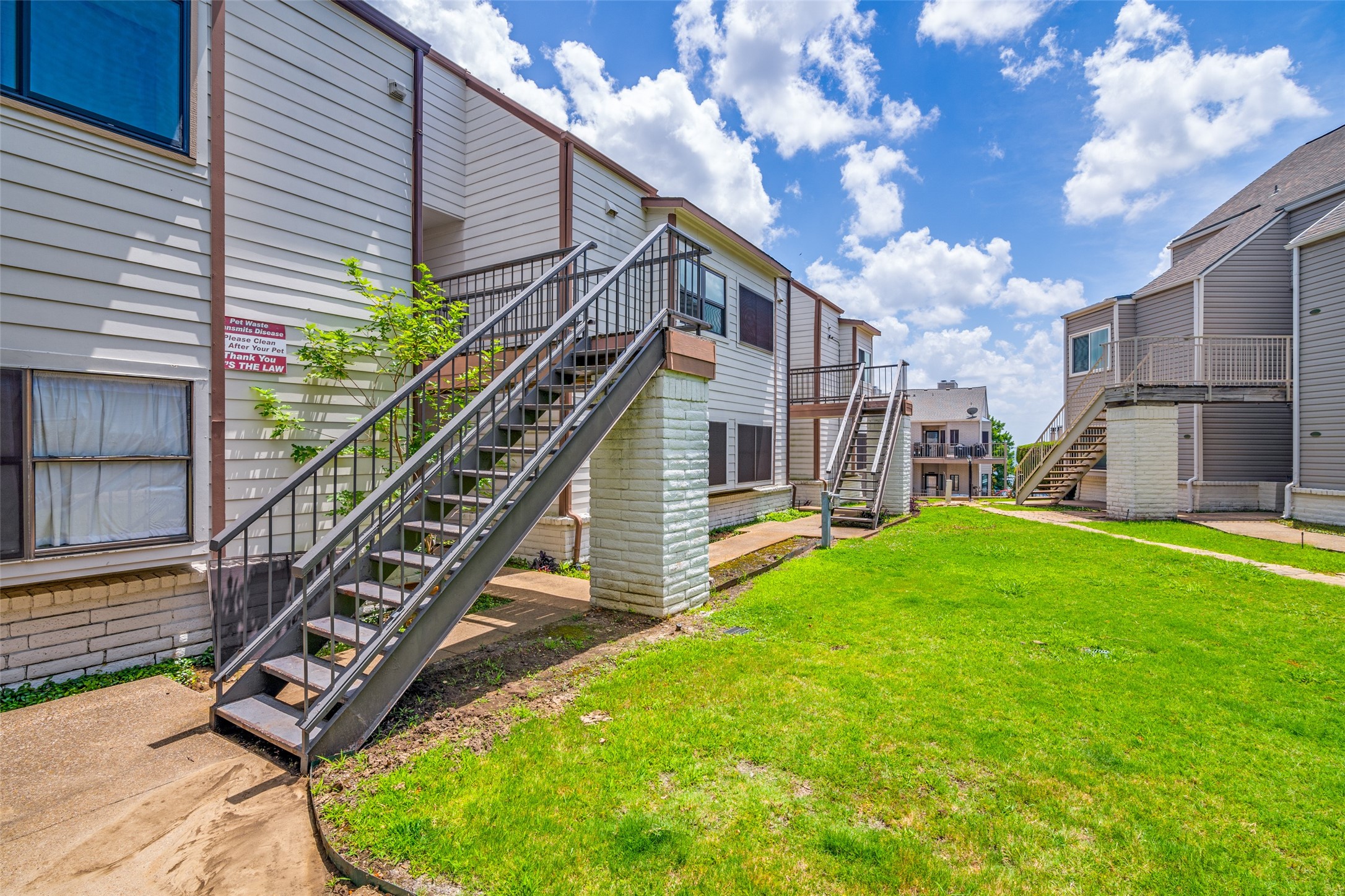 438 Yacht Club Drive Rockwall TX 75032