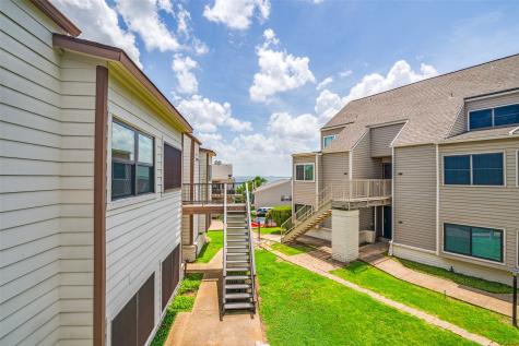 438 Yacht Club Drive Rockwall TX 75032