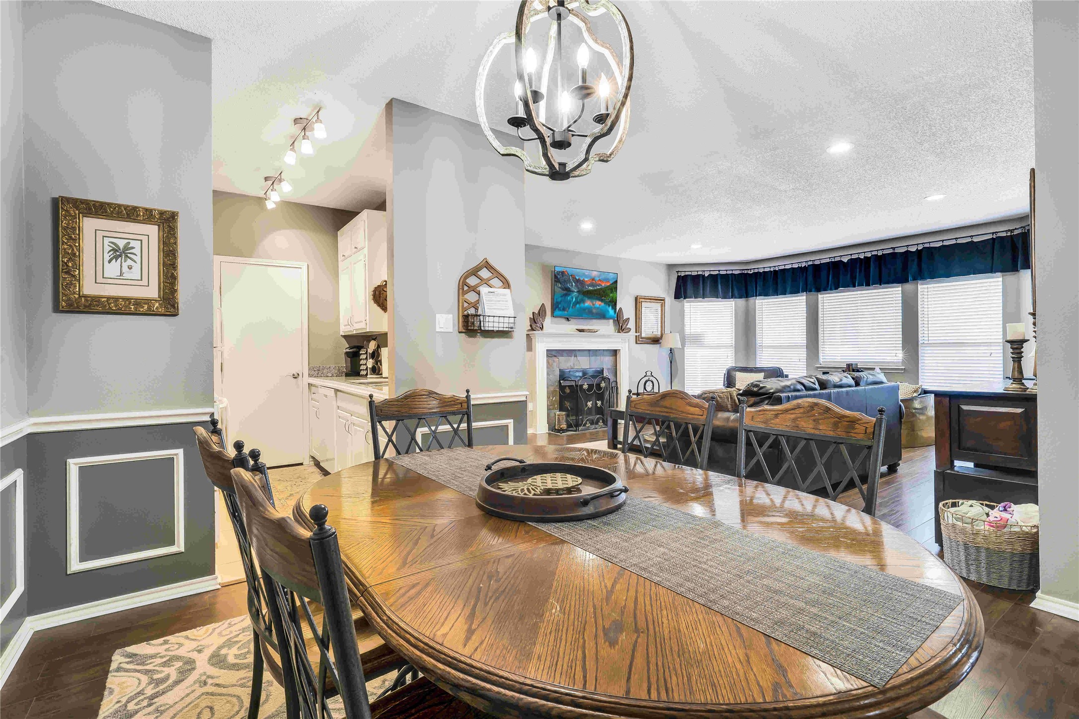 2164 Tanglewood Boulevard Pottsboro TX 75076