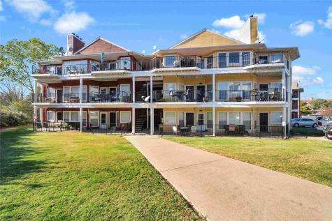 2164 Tanglewood Boulevard Pottsboro TX 75076