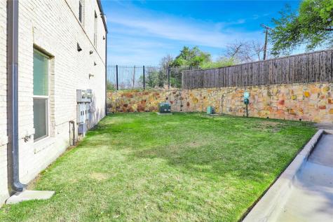 7333 Valley View Lane Dallas TX 75240