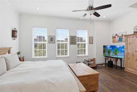 7333 Valley View Lane Dallas TX 75240