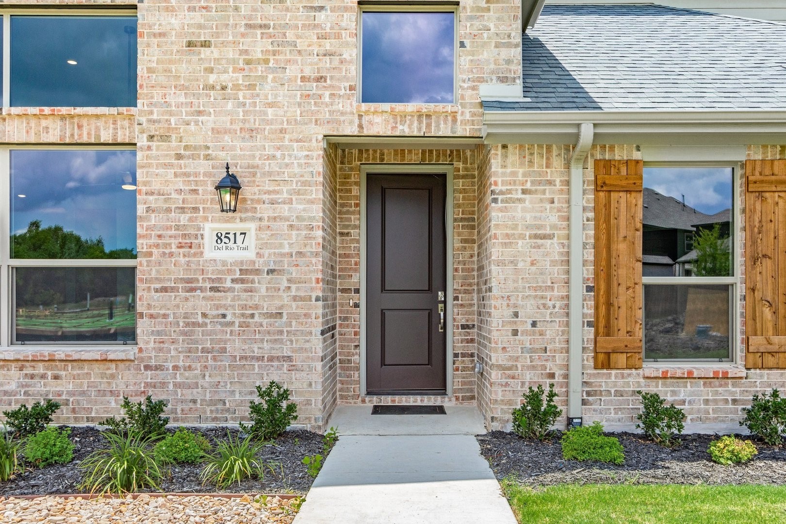 8517 Del Rio Trail Rowlett TX 75089