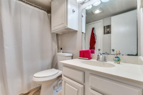 2103 Park Willow Lane Arlington TX 76011