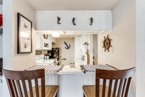 2103 Park Willow Lane Arlington TX 76011