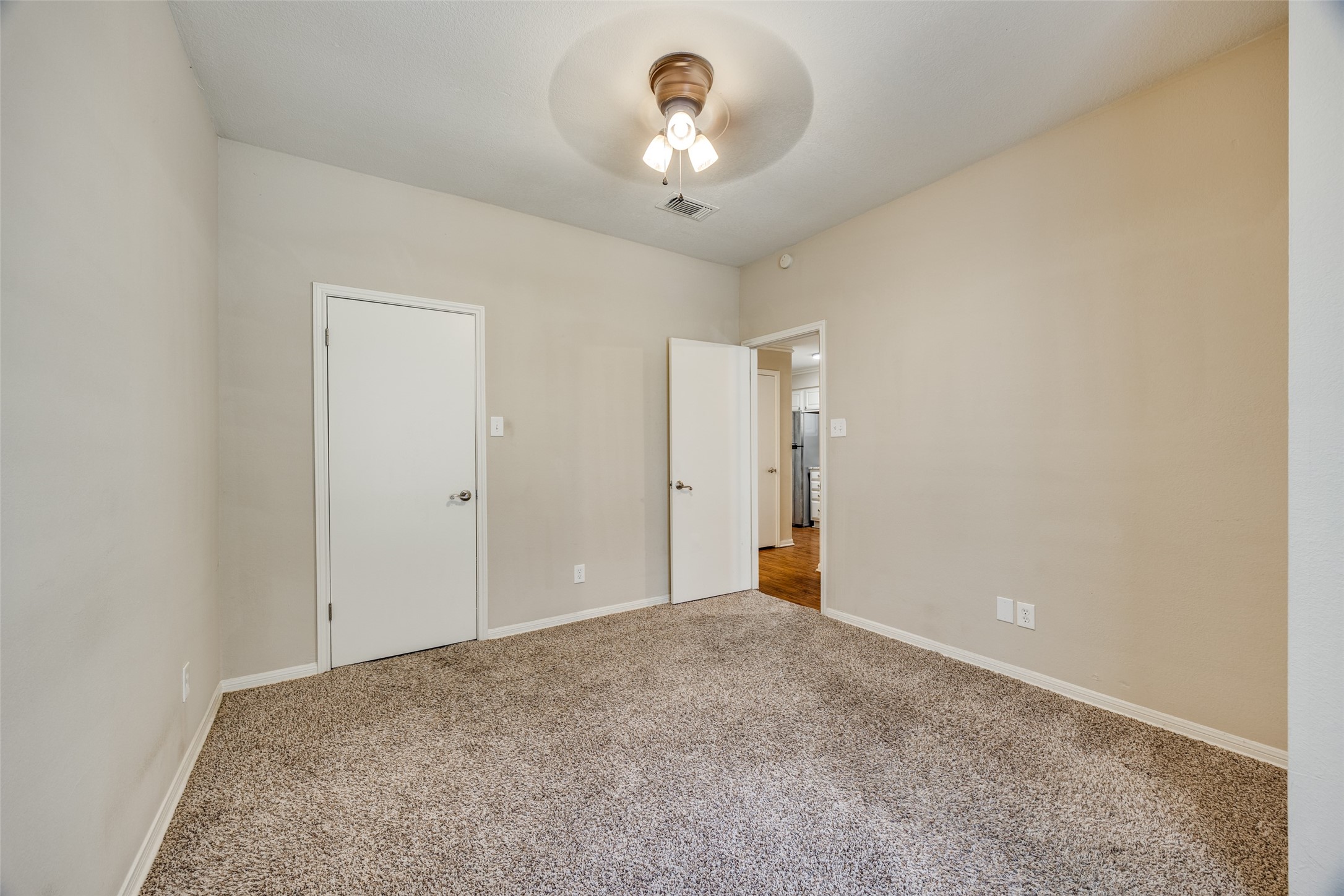 8545 Midpark Road Dallas TX 75240