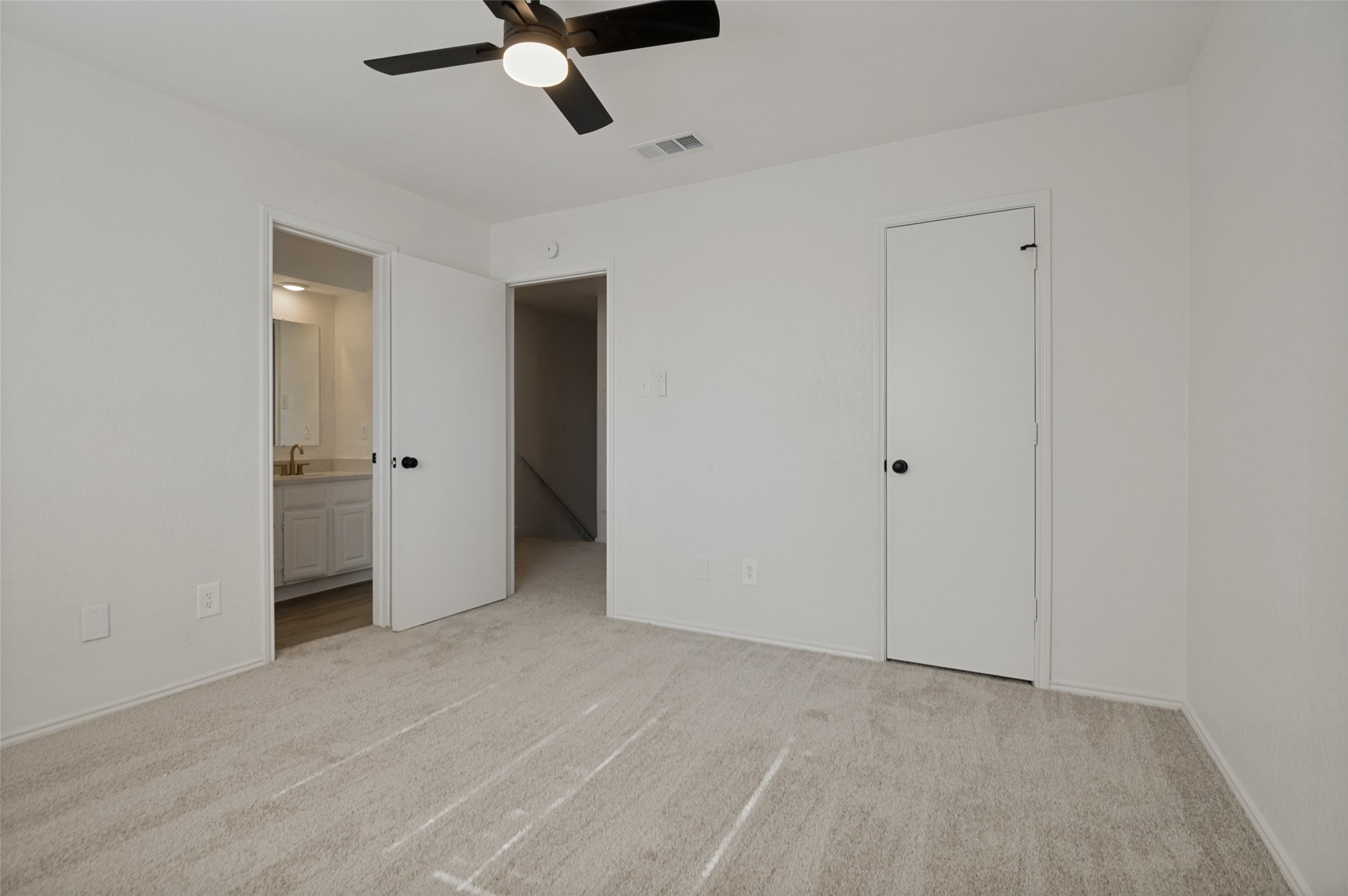 2312 Sherry Street Arlington TX 76014
