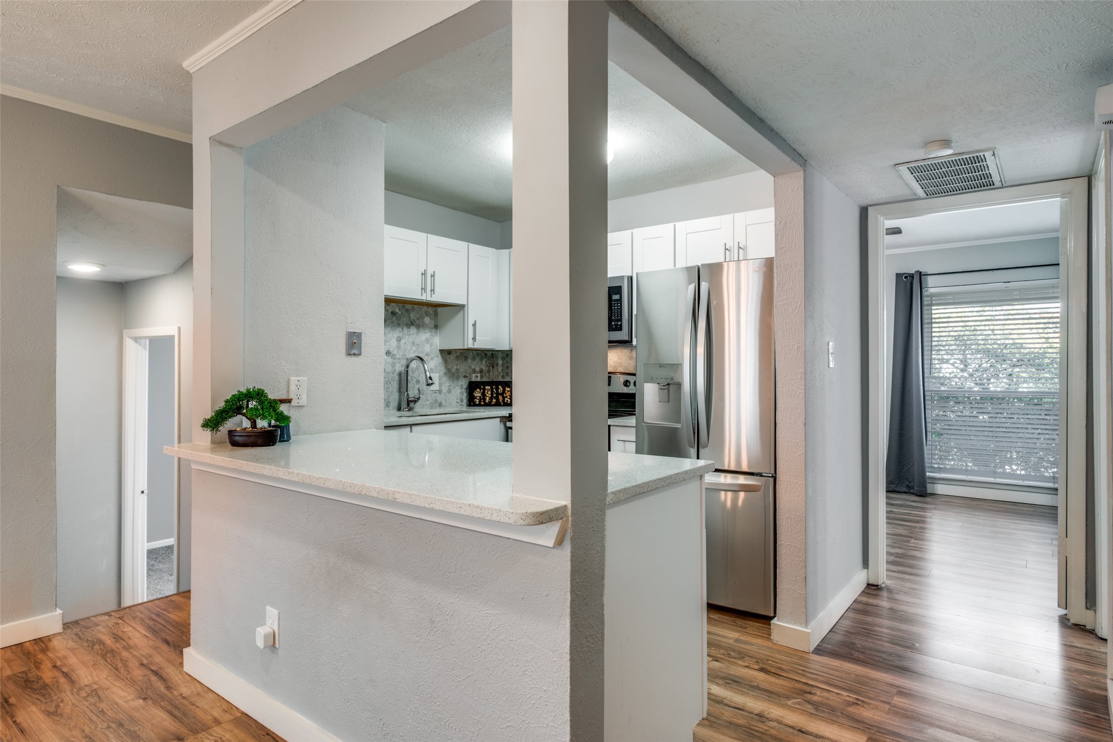 4317 Hartford Street Dallas TX 75219