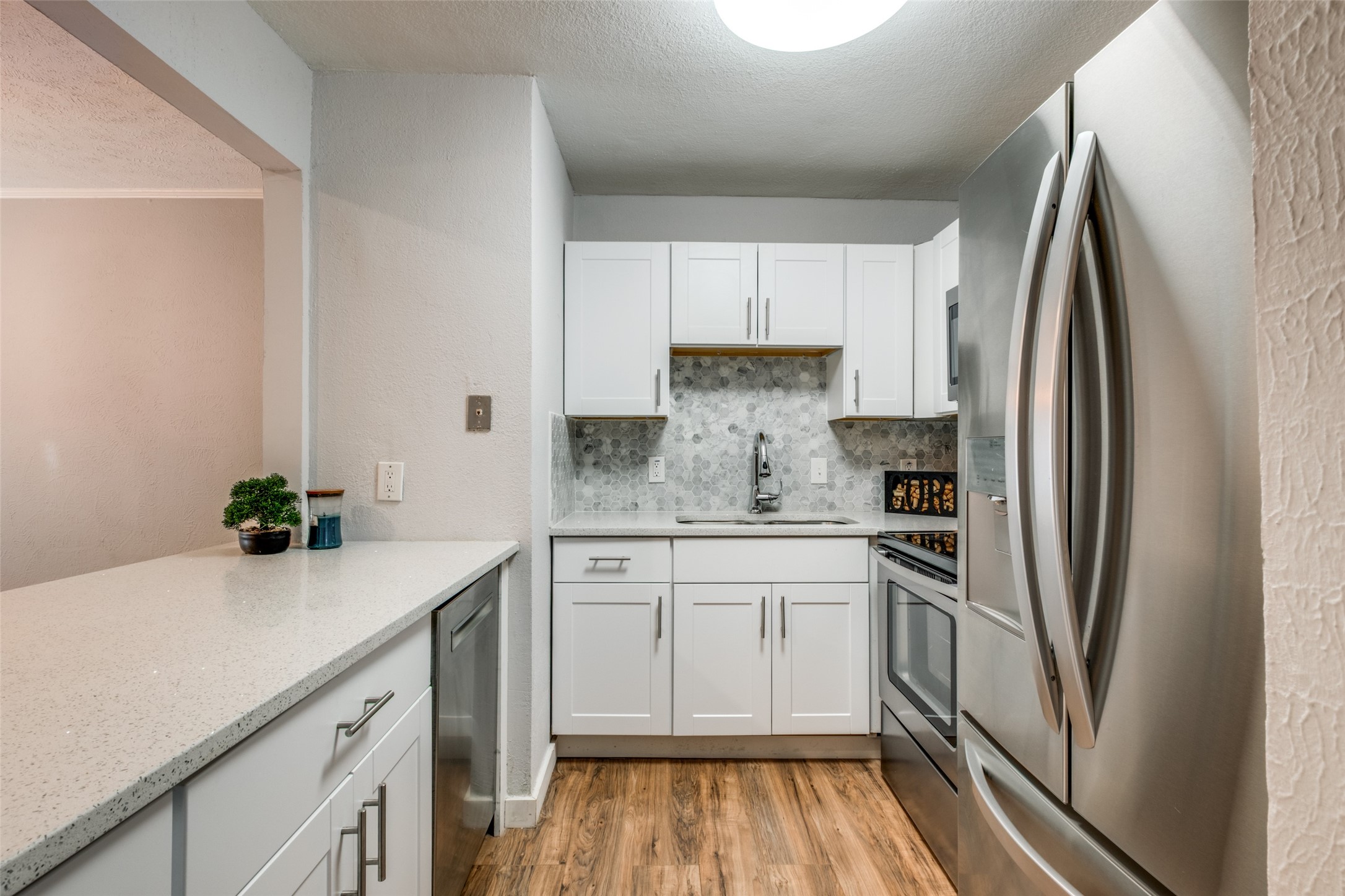 4317 Hartford Street Dallas TX 75219