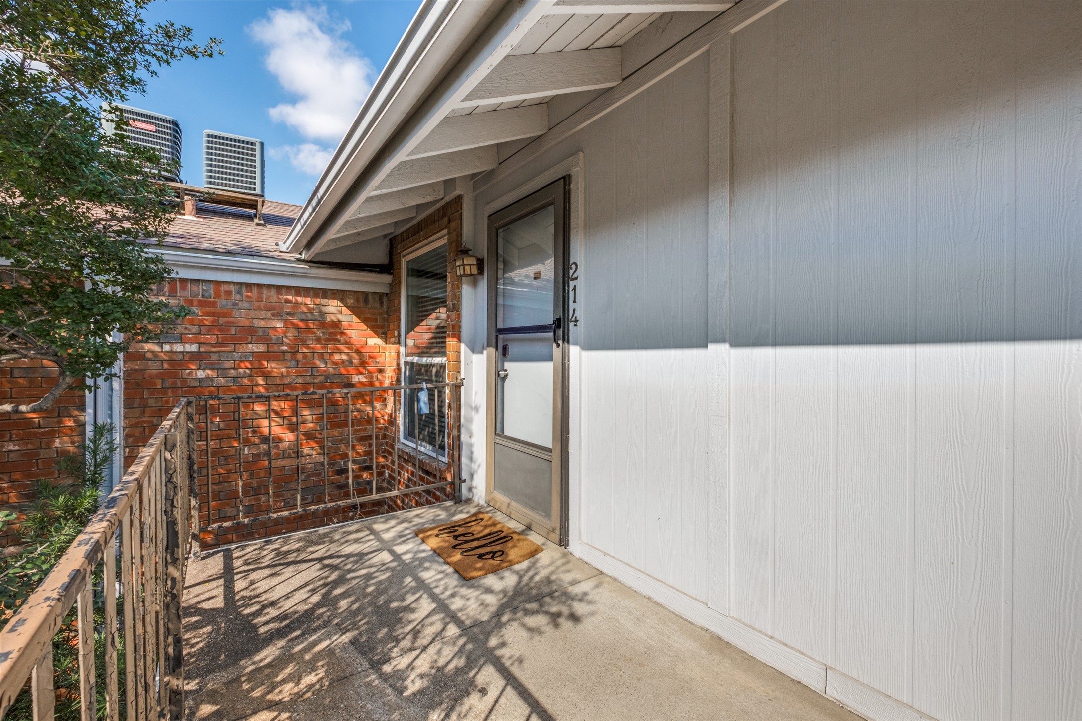 4317 Hartford Street Dallas TX 75219