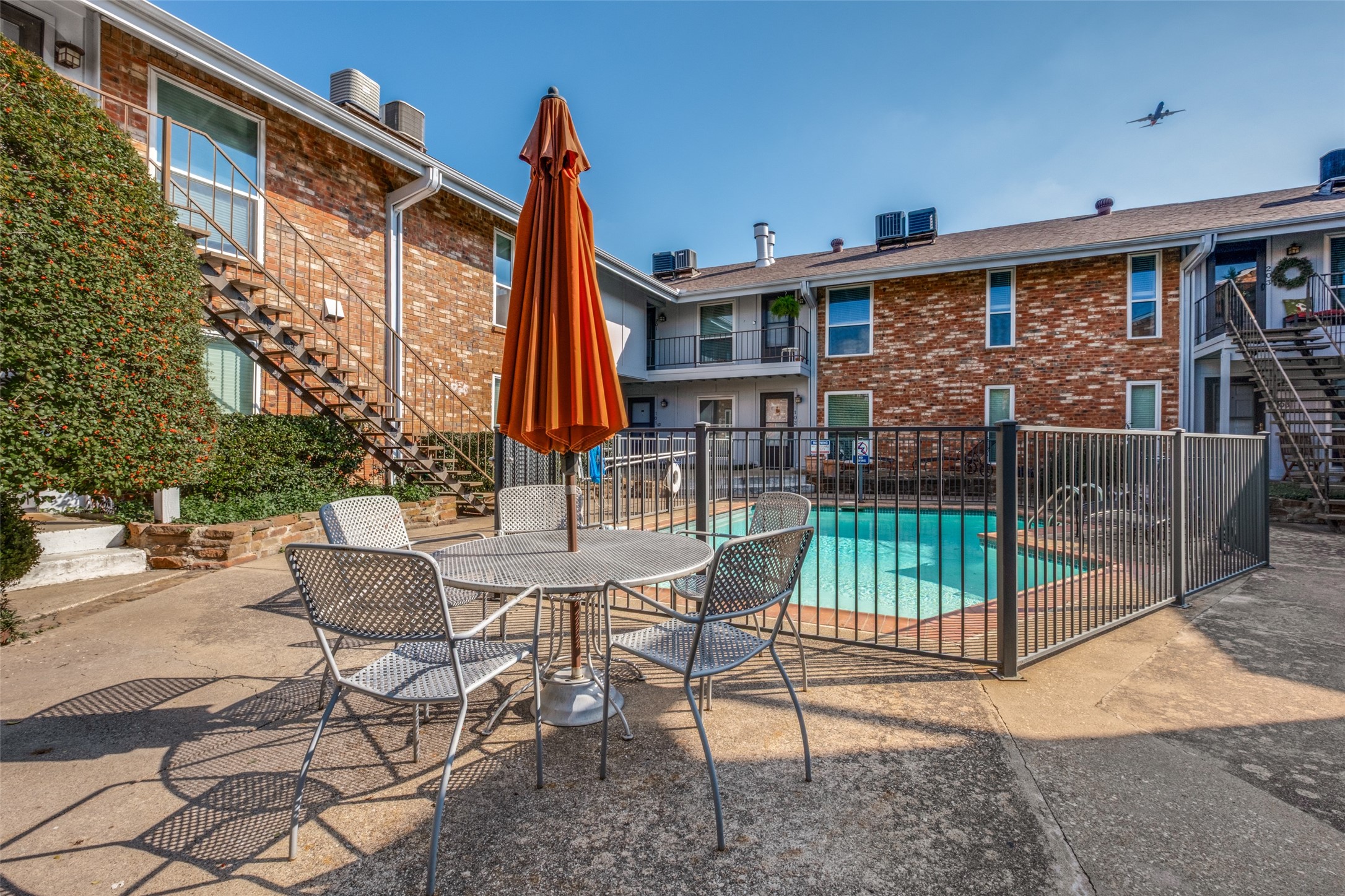 4317 Hartford Street Dallas TX 75219