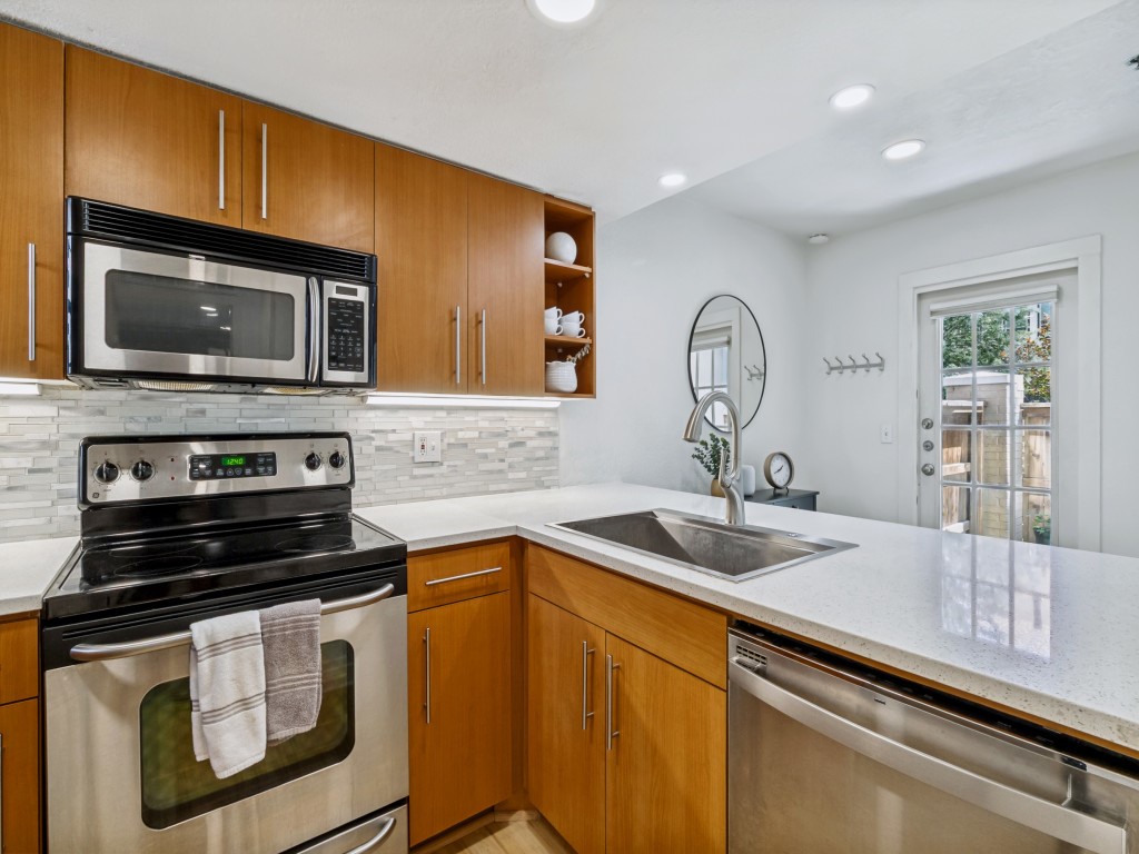 3901 Travis Street Dallas TX 75204