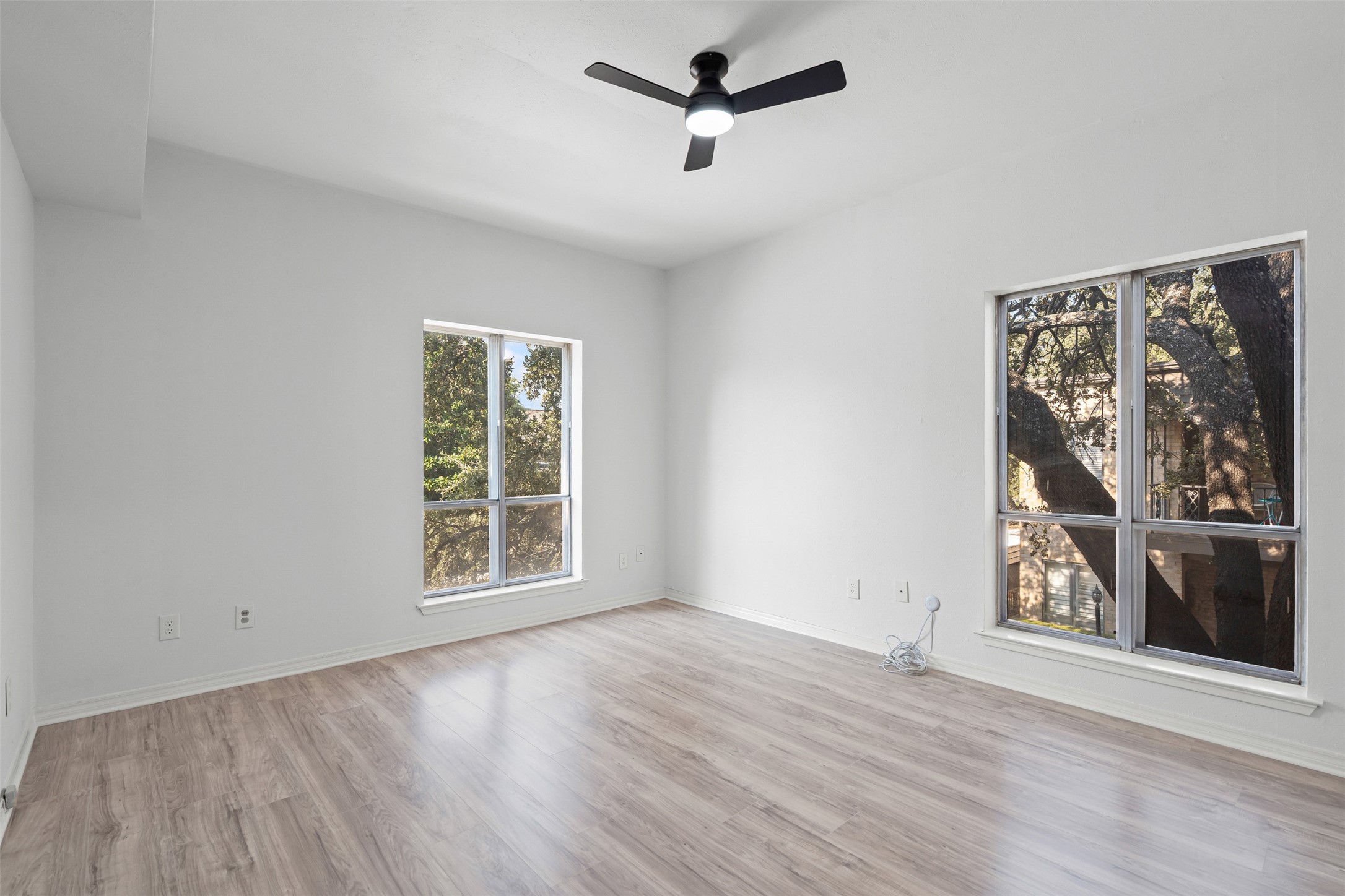 4320 Bellaire Drive S Fort Worth TX 76109