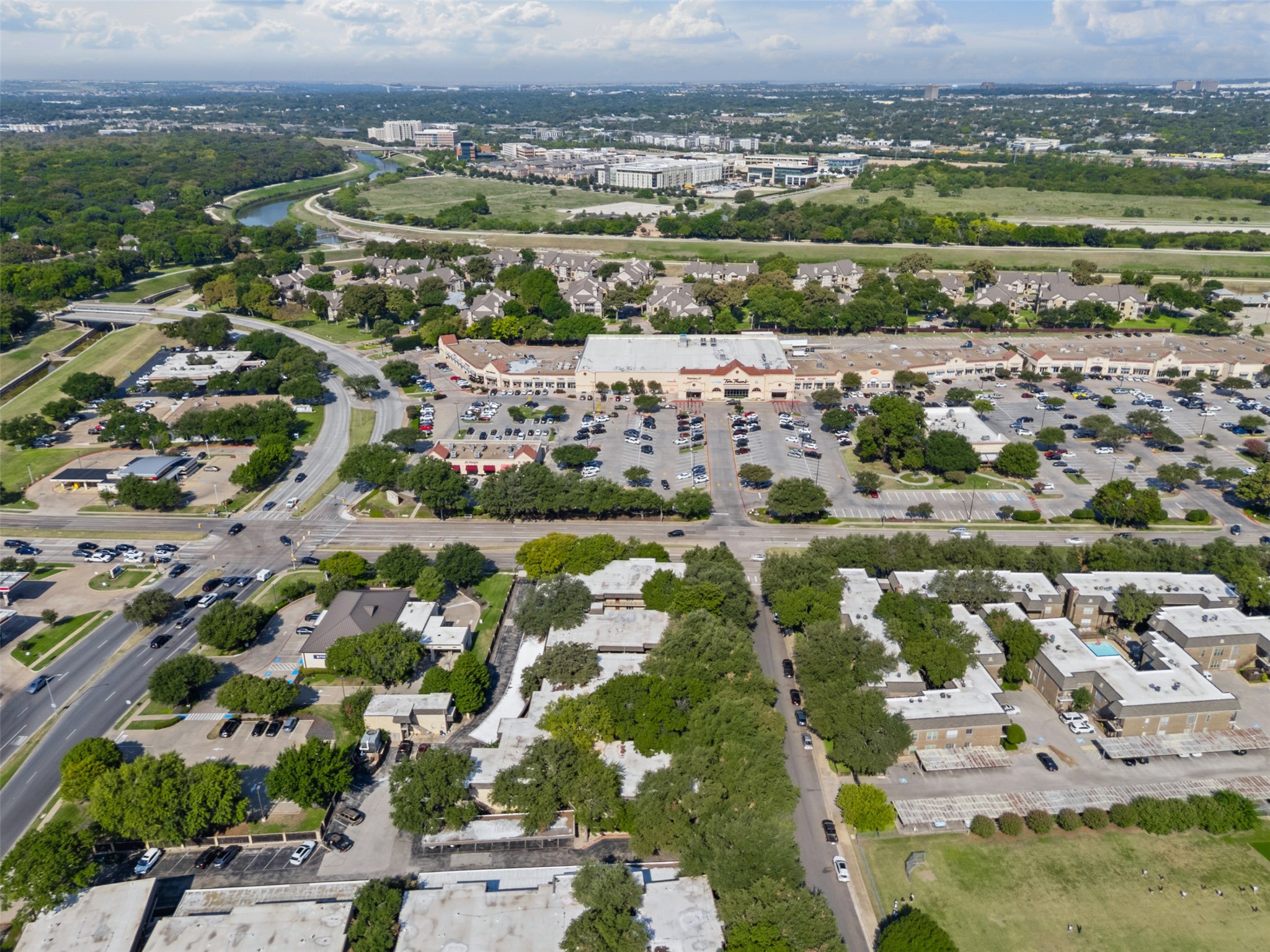 4320 Bellaire Drive S Fort Worth TX 76109