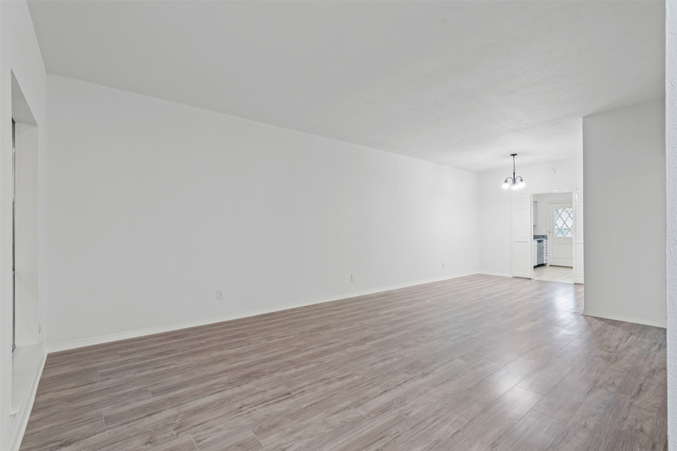 4320 Bellaire Drive S Fort Worth TX 76109