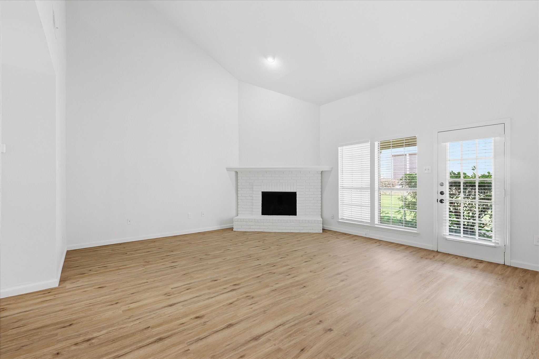 2835 Keller Springs Road Carrollton TX 75006