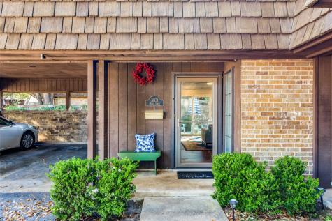 3031 Hulen Court Fort Worth TX 76109