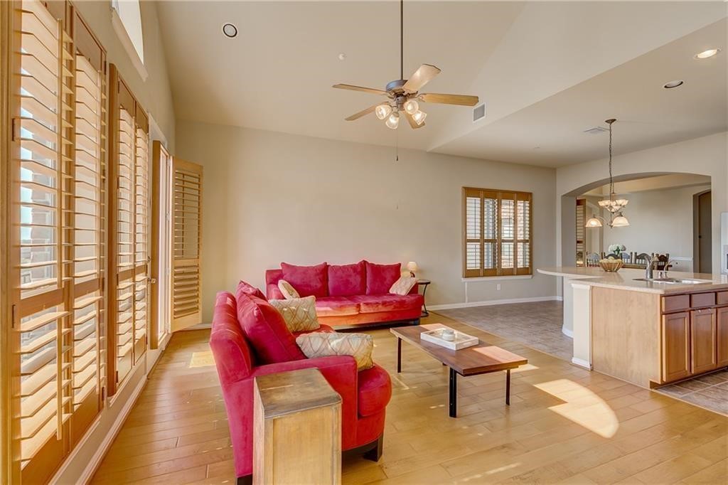 8728 Iron Horse Drive Irving TX 75063