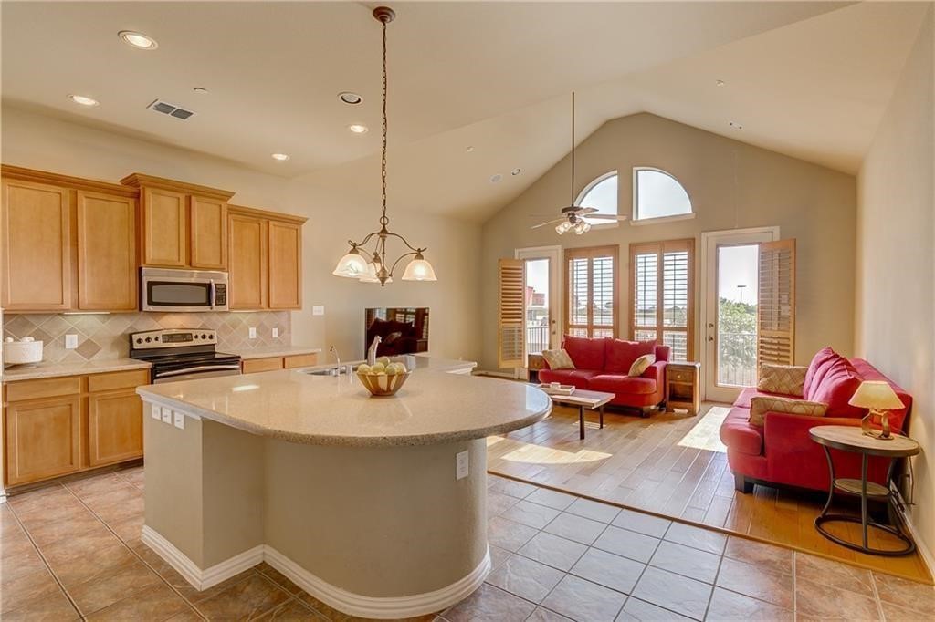8728 Iron Horse Drive Irving TX 75063