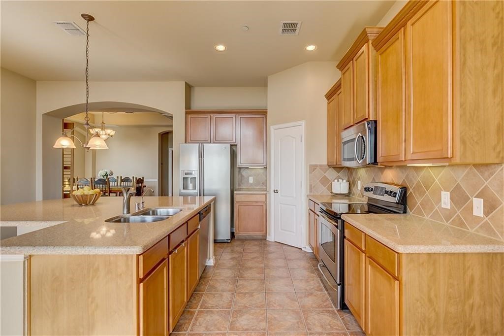 8728 Iron Horse Drive Irving TX 75063