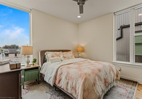 304 Mathey Court Dallas TX 75208