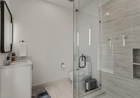 304 Mathey Court Dallas TX 75208