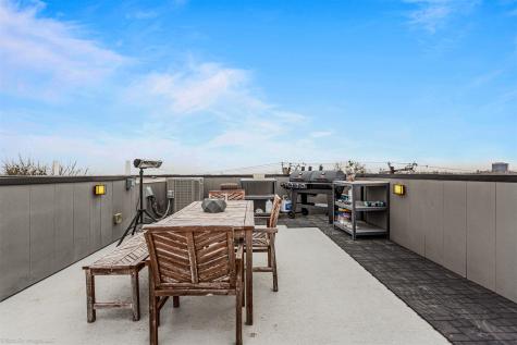 304 Mathey Court Dallas TX 75208