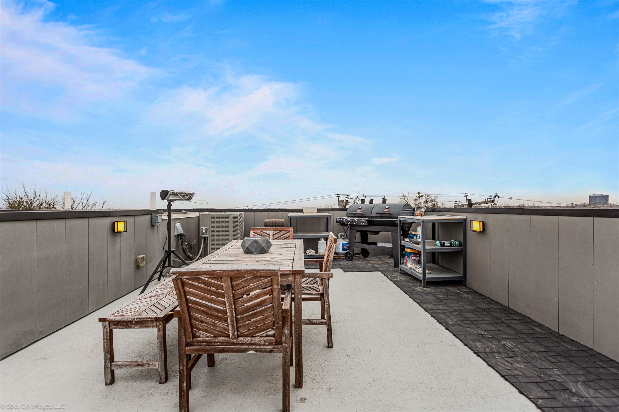 304 Mathey Court Dallas TX 75208
