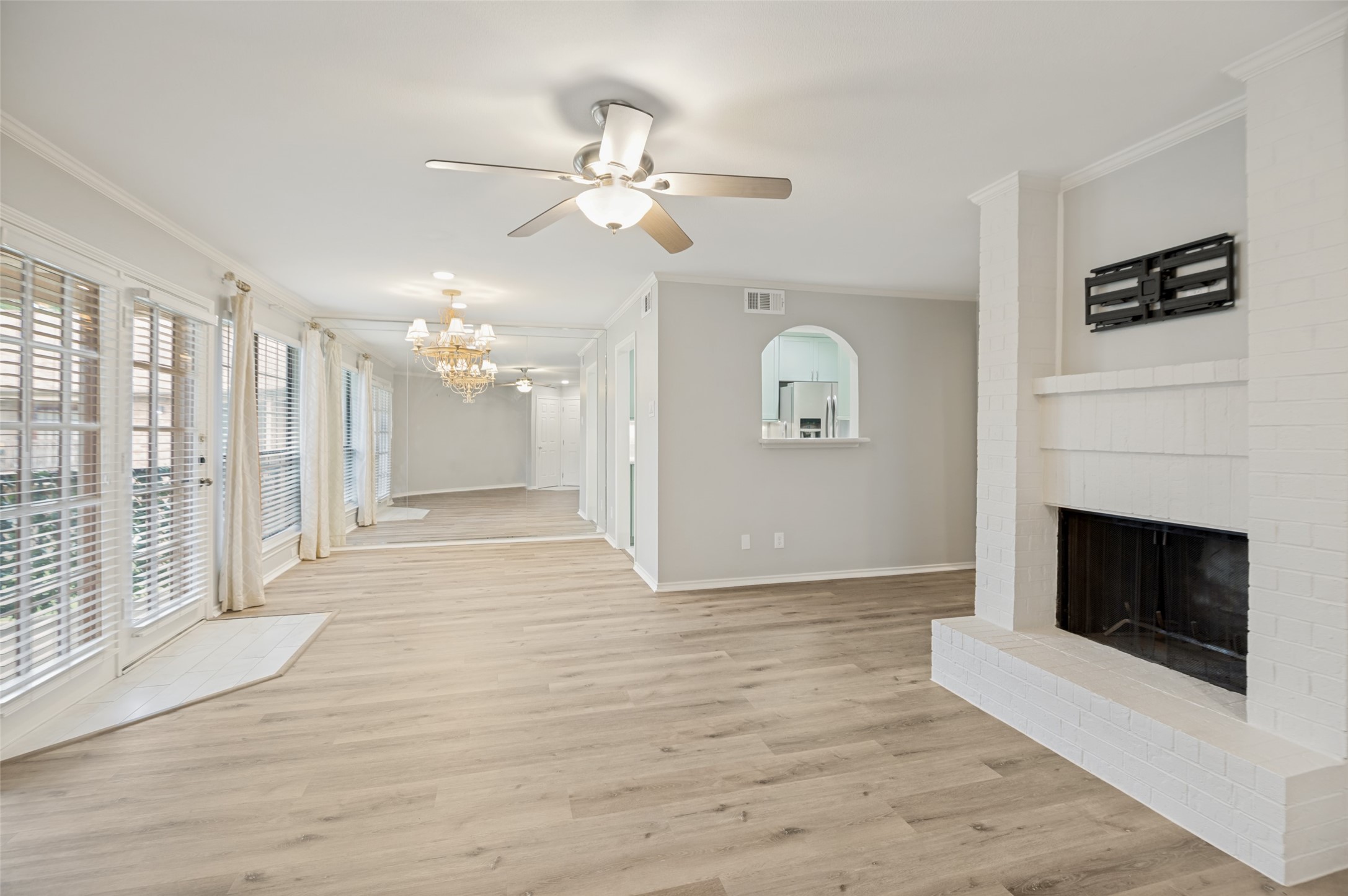 16301 Ledgemont Lane Addison TX 75001