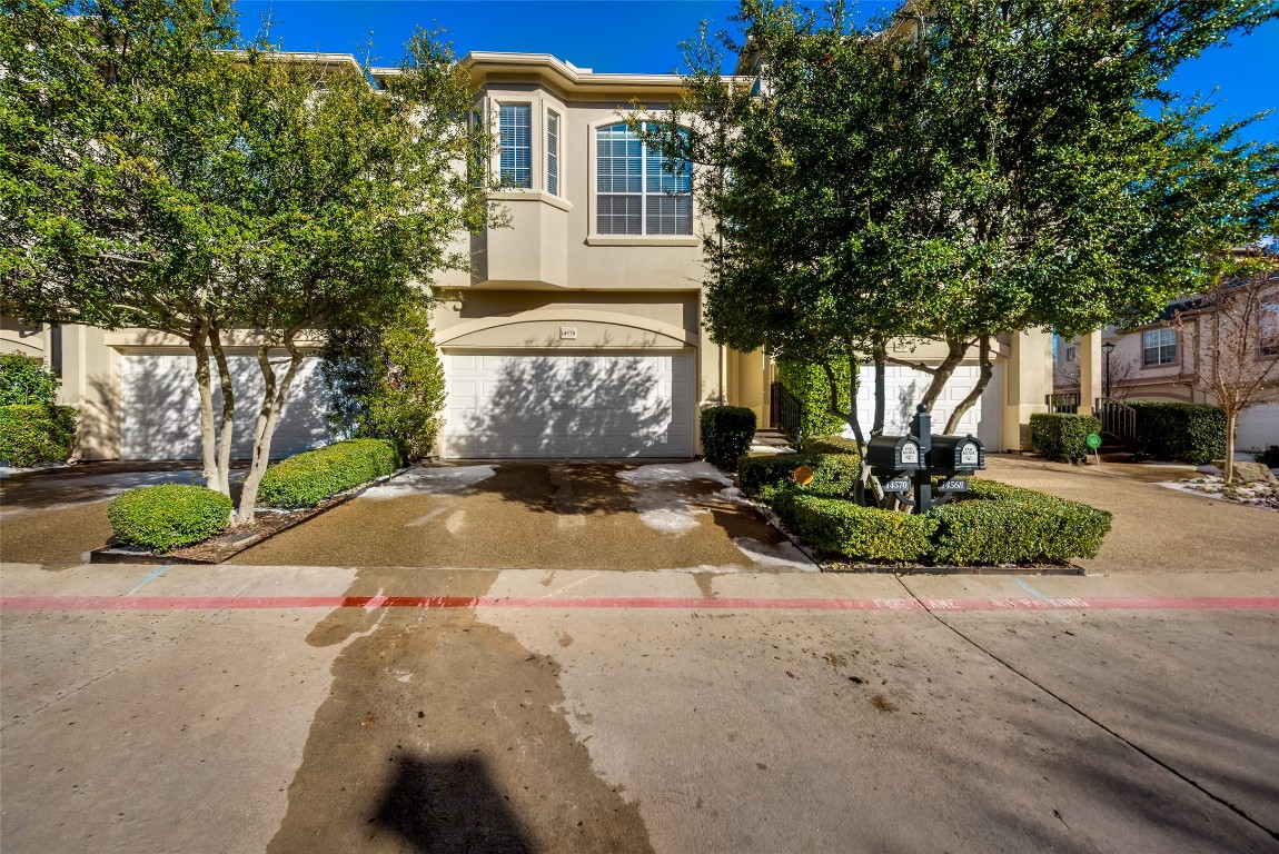 14570 Peabody Lane Addison TX 75001