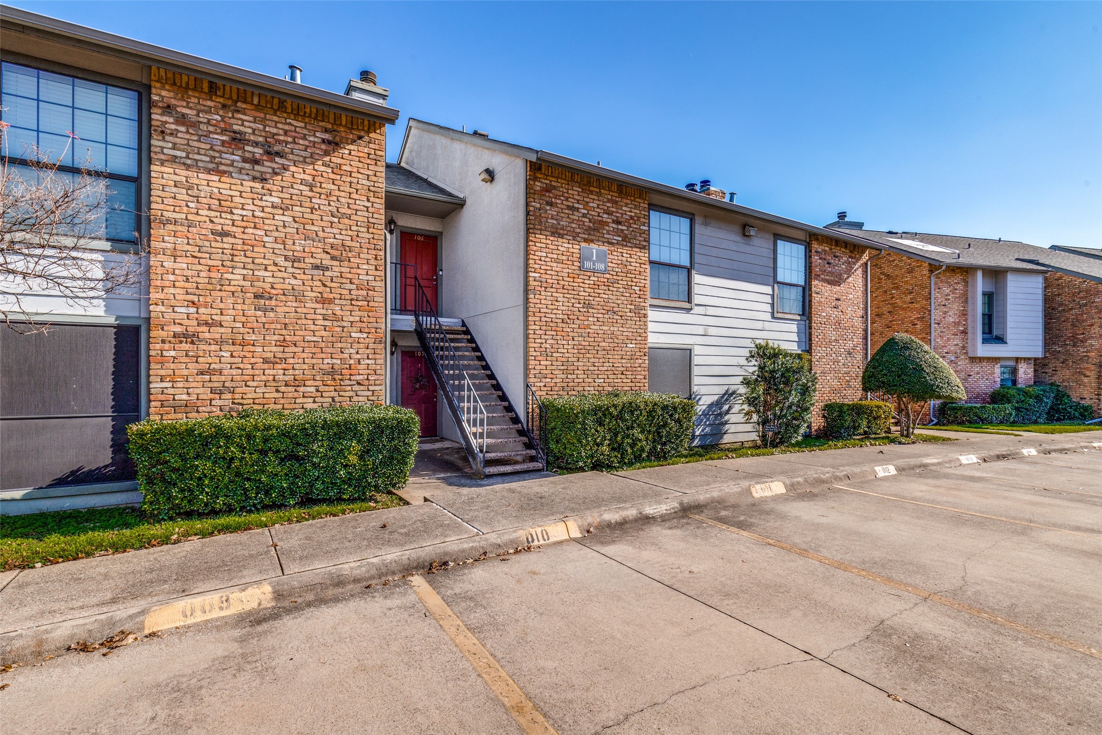 15151 Berry Trail Dallas TX 75248