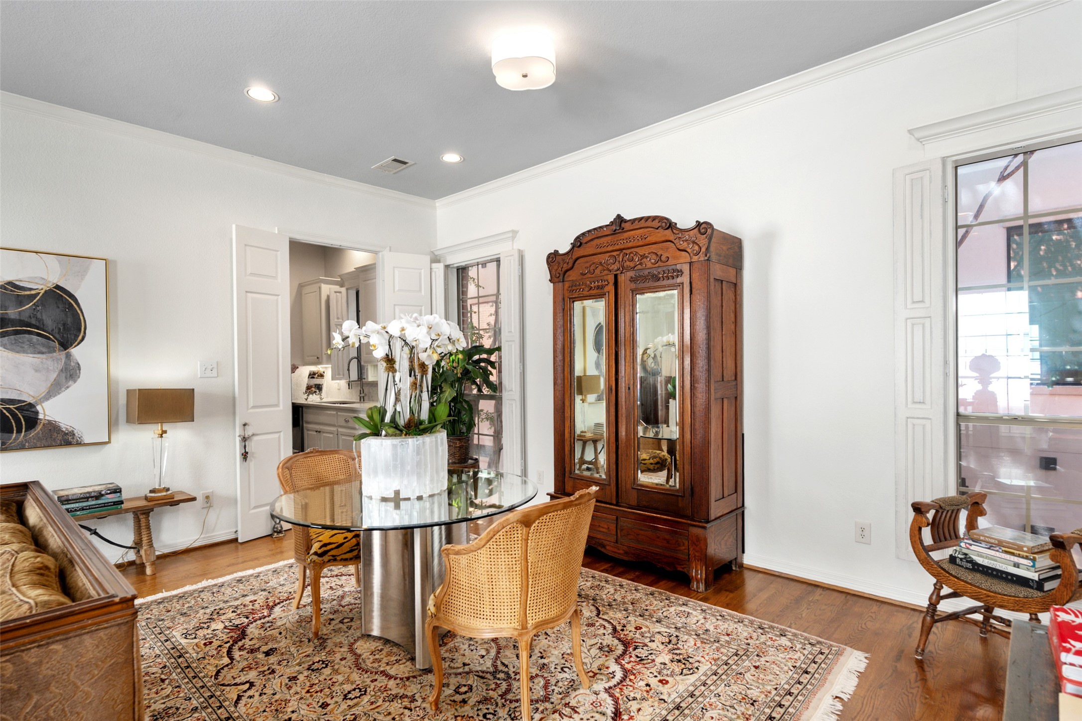 4222 Bowser Avenue Dallas TX 75219