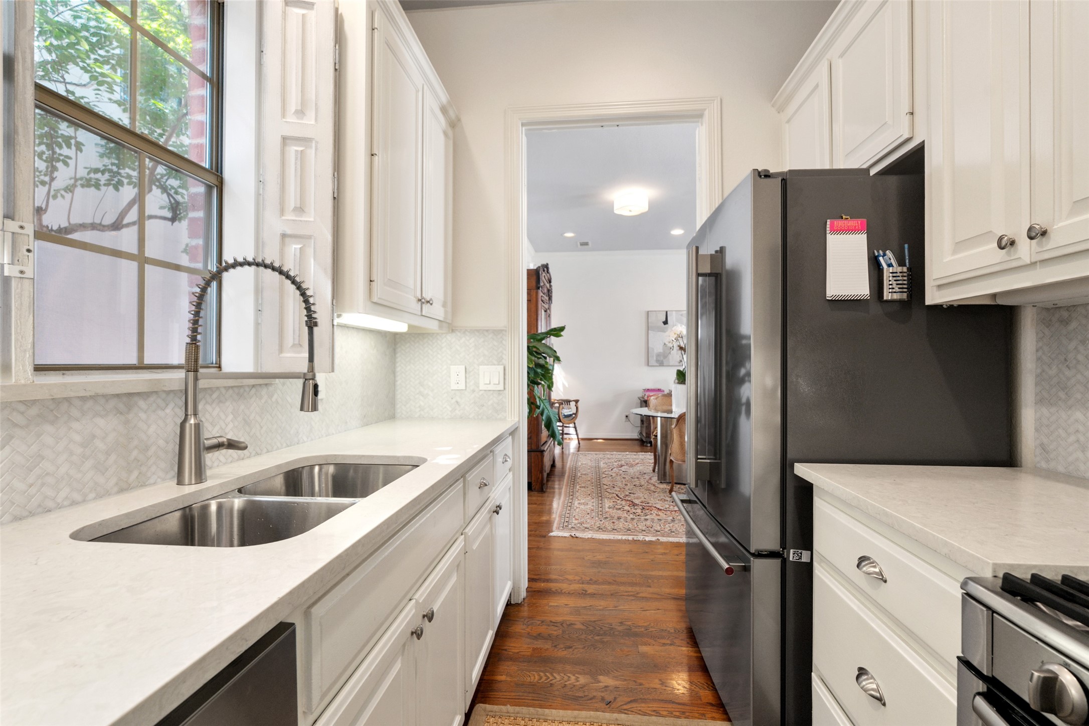 4222 Bowser Avenue Dallas TX 75219