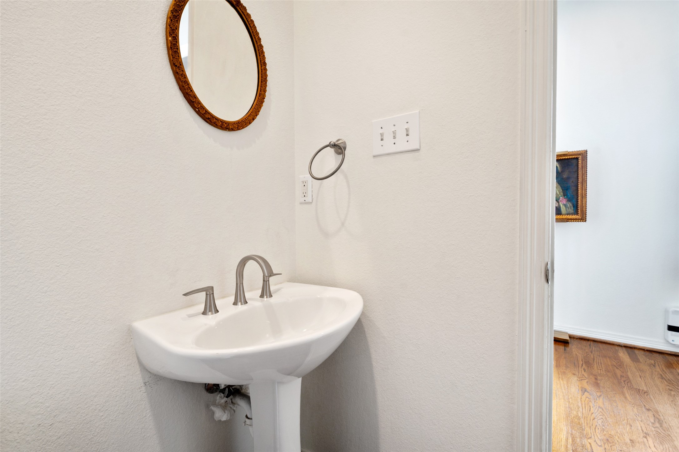 4222 Bowser Avenue Dallas TX 75219