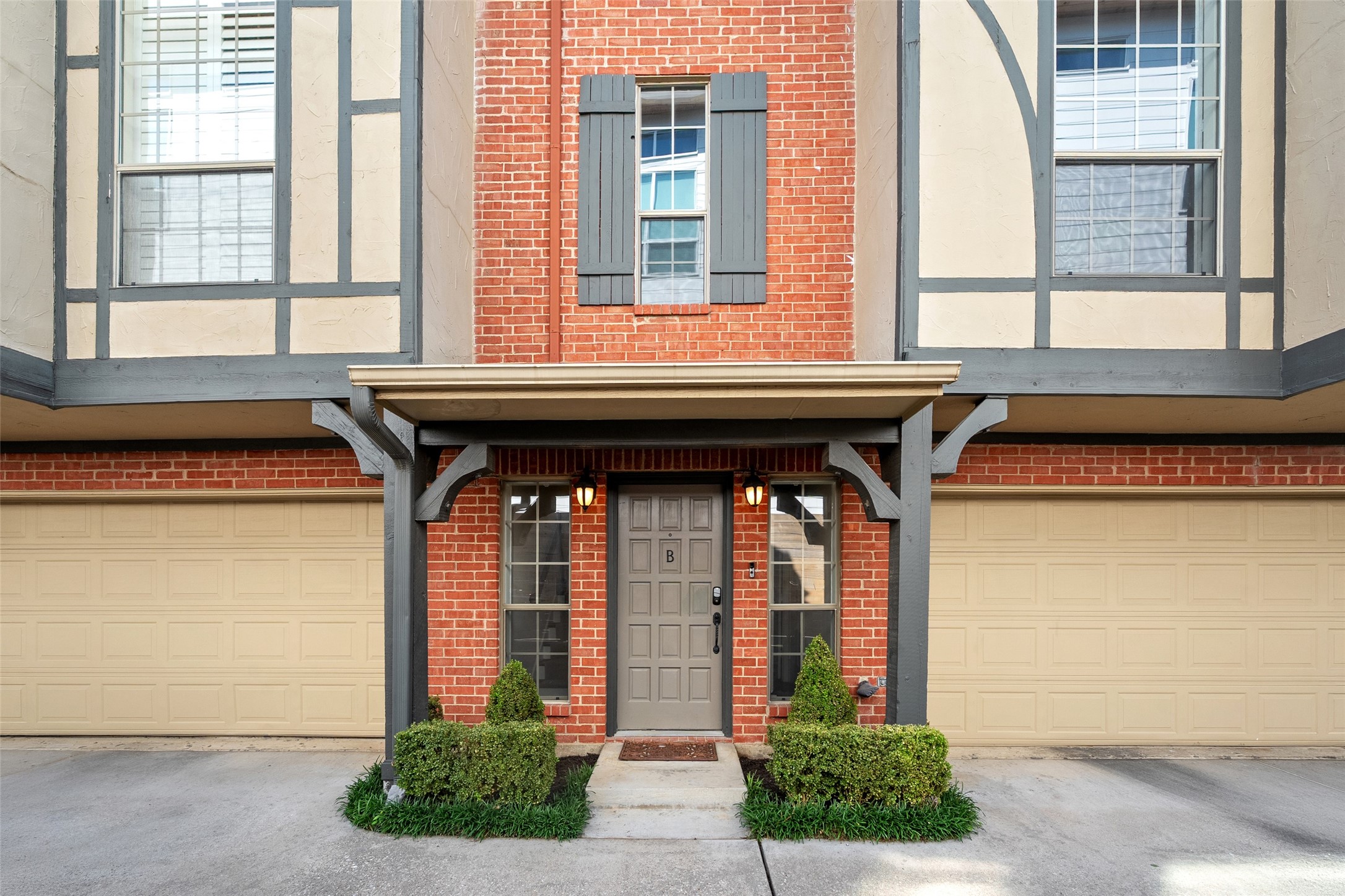 4222 Bowser Avenue Dallas TX 75219