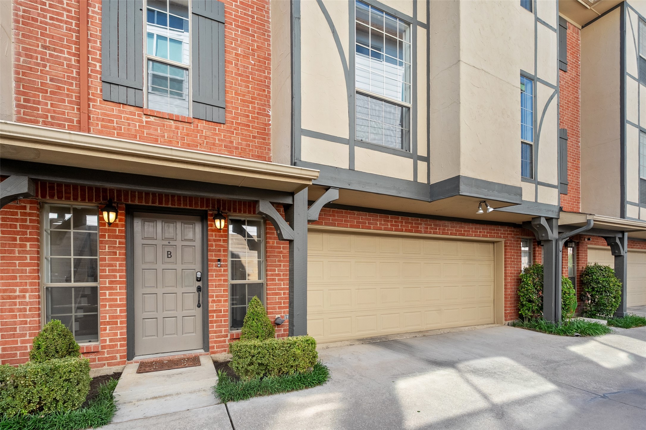 4222 Bowser Avenue Dallas TX 75219
