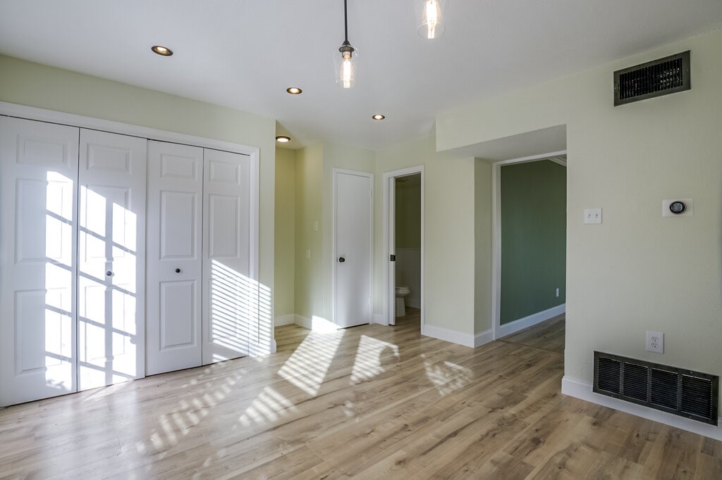 410 Carolyn Drive Bedford TX 76021