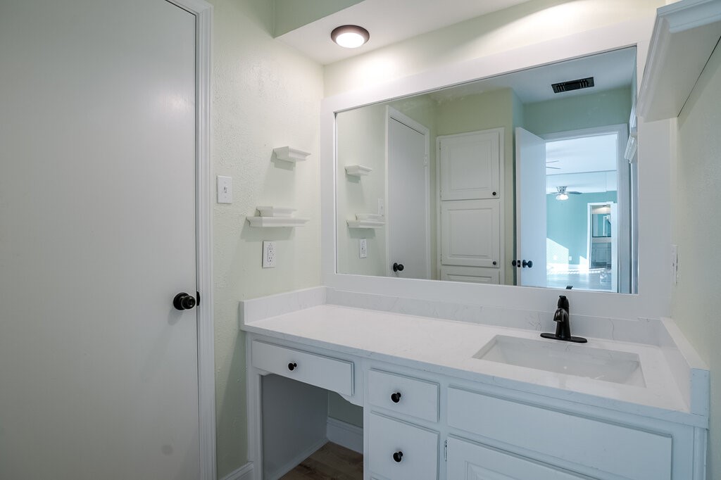 410 Carolyn Drive Bedford TX 76021