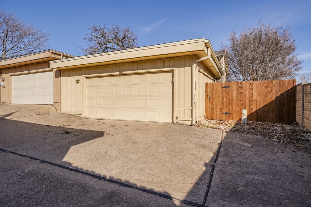 410 Carolyn Drive Bedford TX 76021