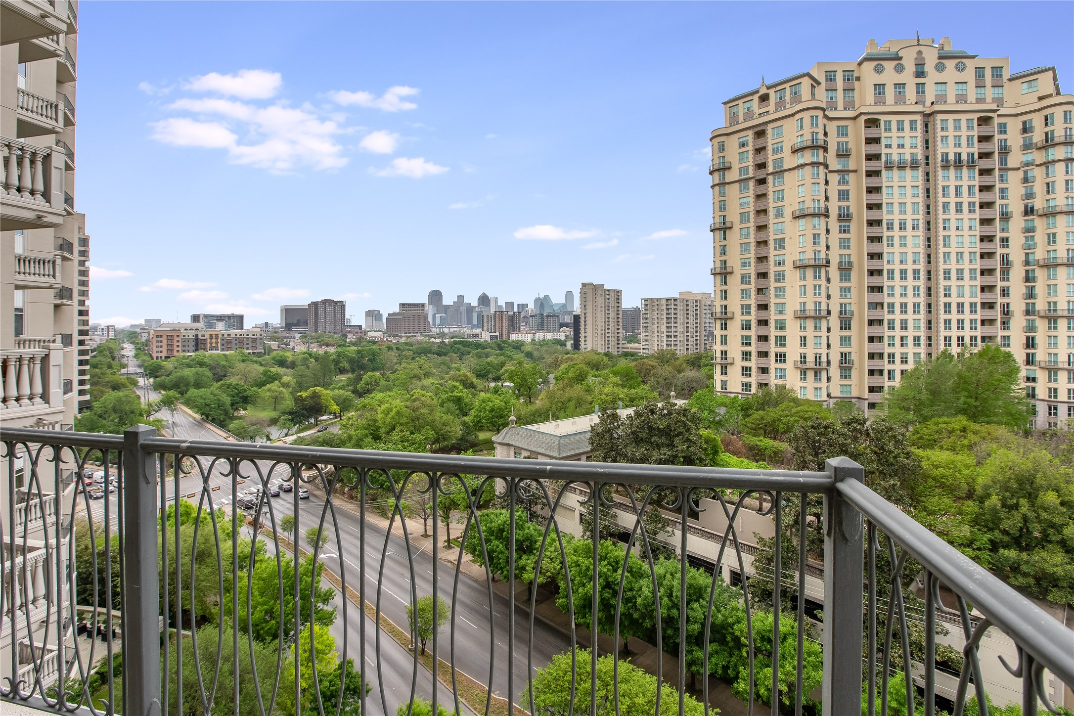 3505 Turtle Creek Boulevard Dallas TX 75219