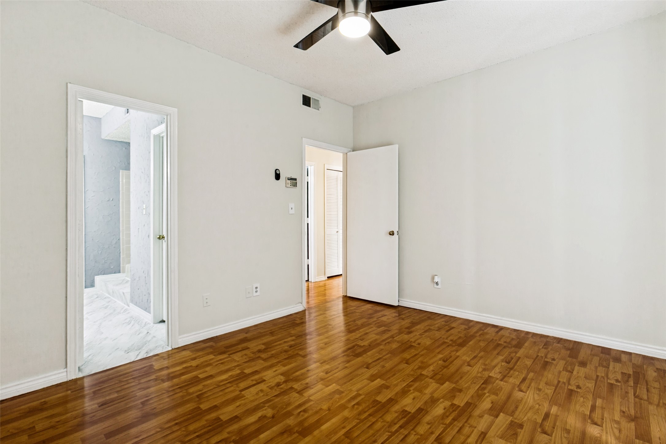 8600 Coppertowne Lane Dallas TX 75243