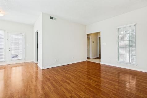 8600 Coppertowne Lane Dallas TX 75243