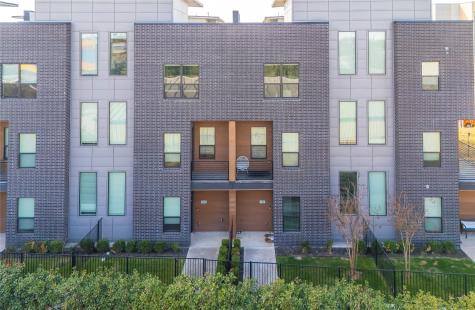 2000 Park Avenue Dallas TX 75215